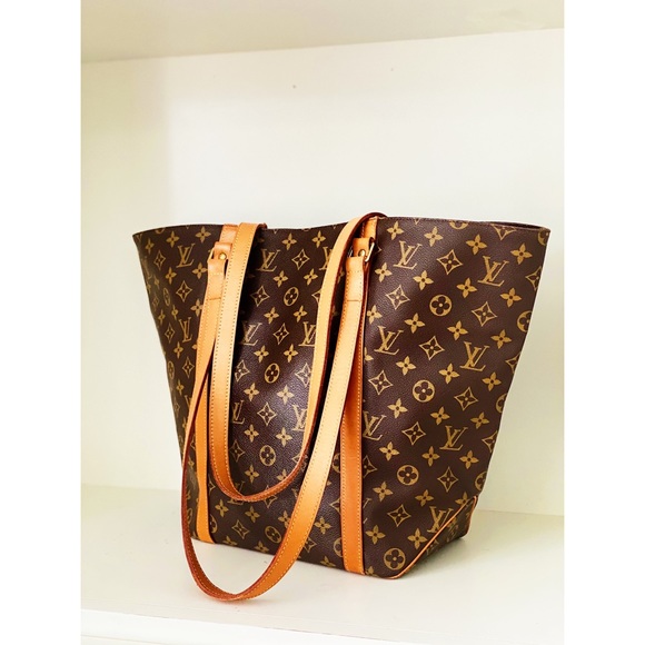 Louis Vuitton Monogram Sac Shopping Tote Bag MM - Picture 16 of 16